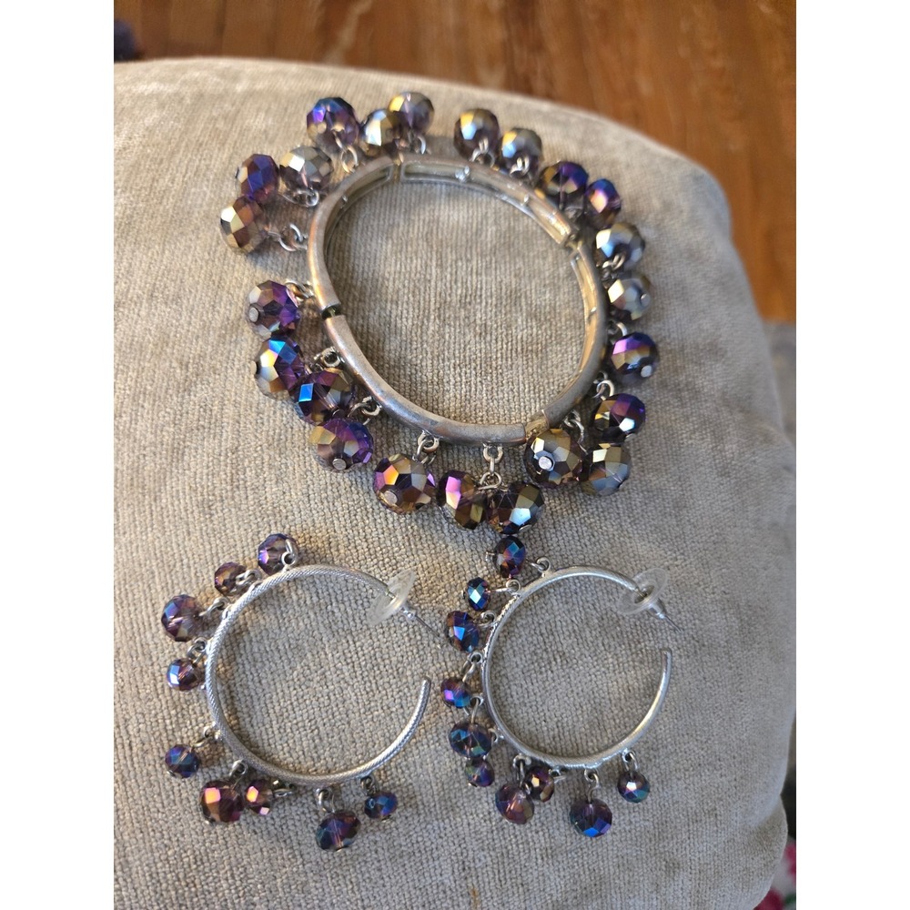 Purple Silver Aurira Borealis Beaded Stretch Bracelet and Hoop Earrings Vintage
